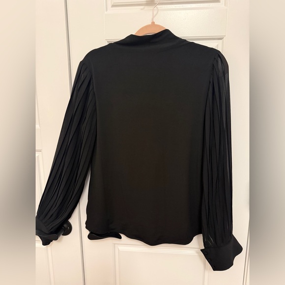 Elie Tahari Black Sheer-Sleeve V-Neck Blouse - Picture 4 of 9